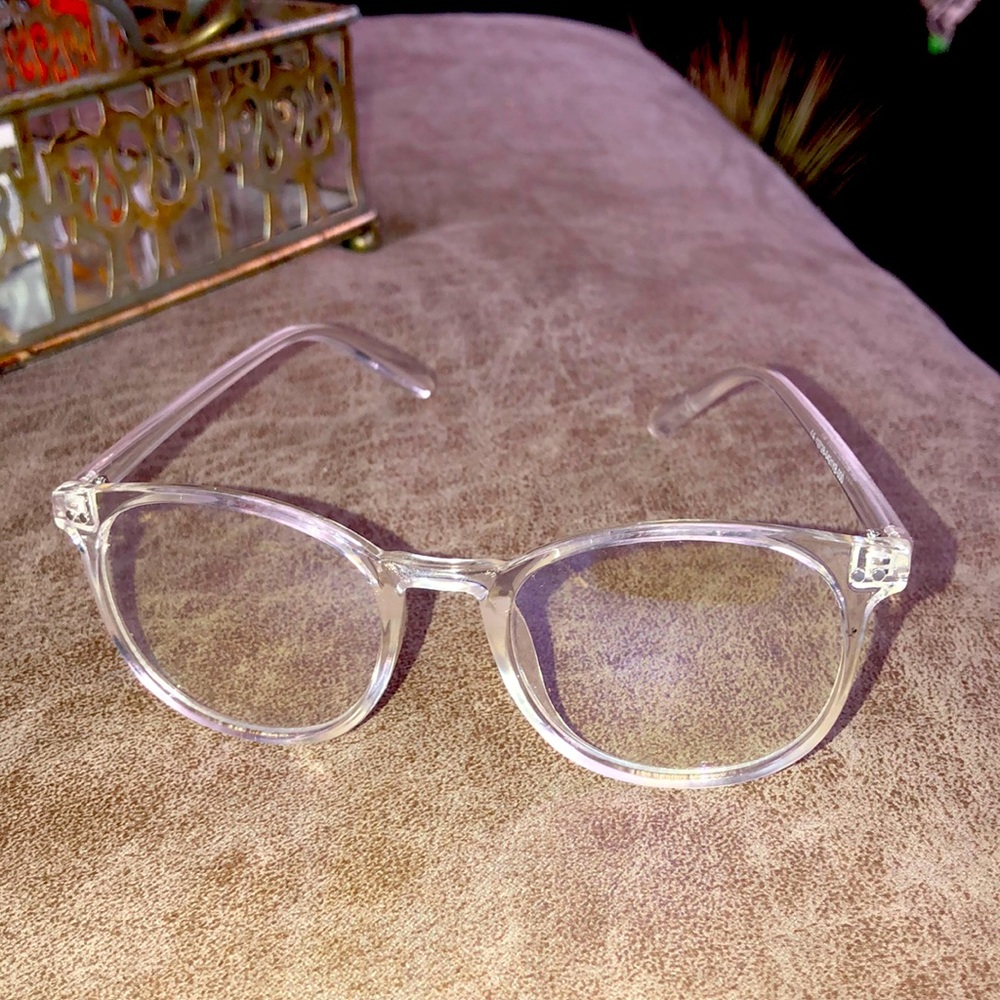 Blue light glasses